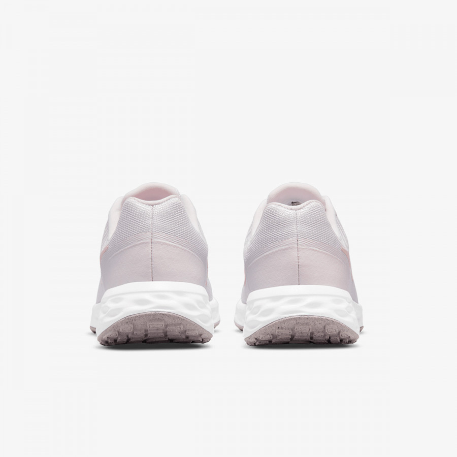 NIKE Revolution 6 Next Nature 