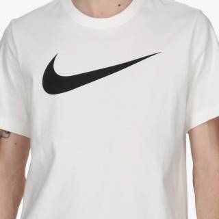 NIKE Sportswear Swoosh 