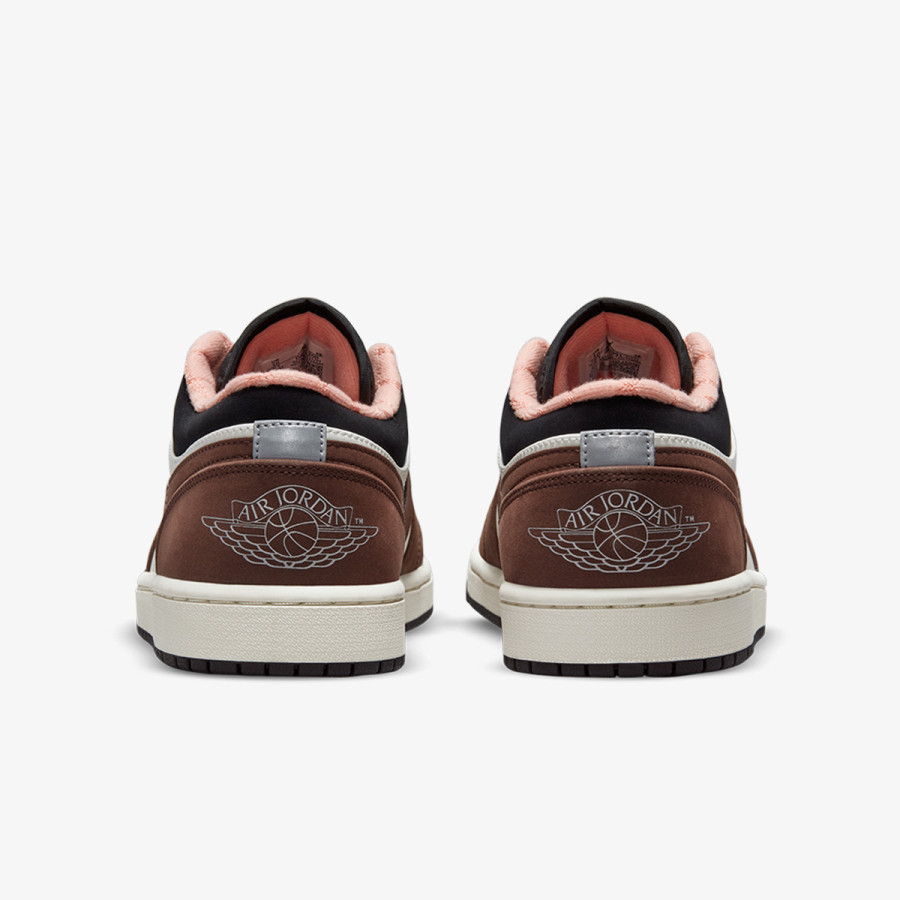 NIKE Air Jordan 1 Low SE 