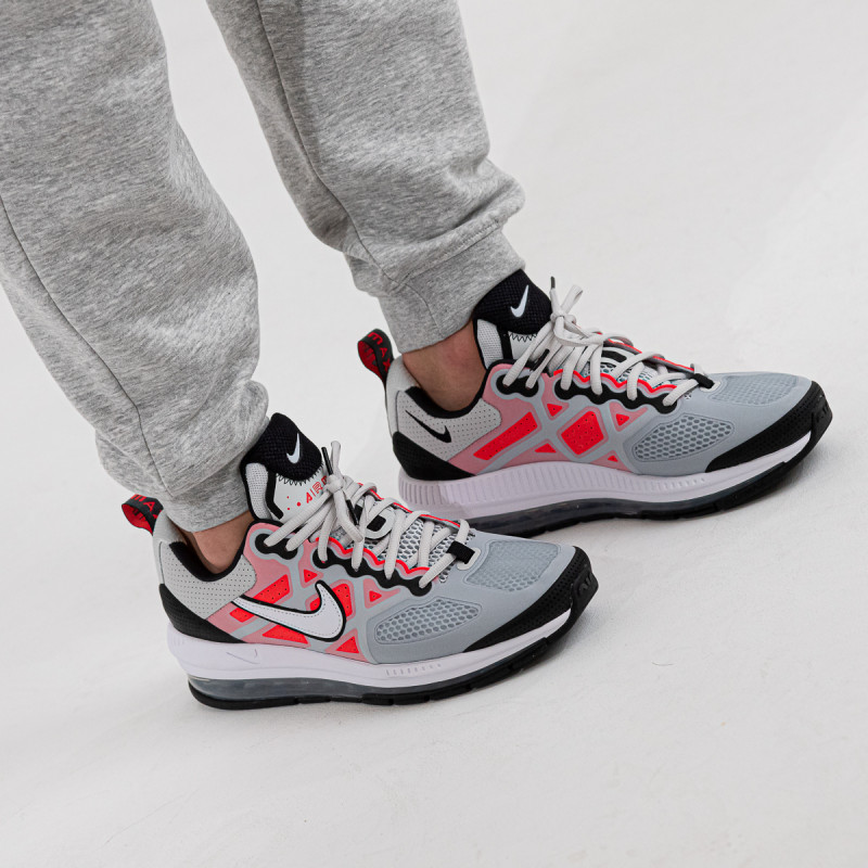 NIKE Air Max Genome 