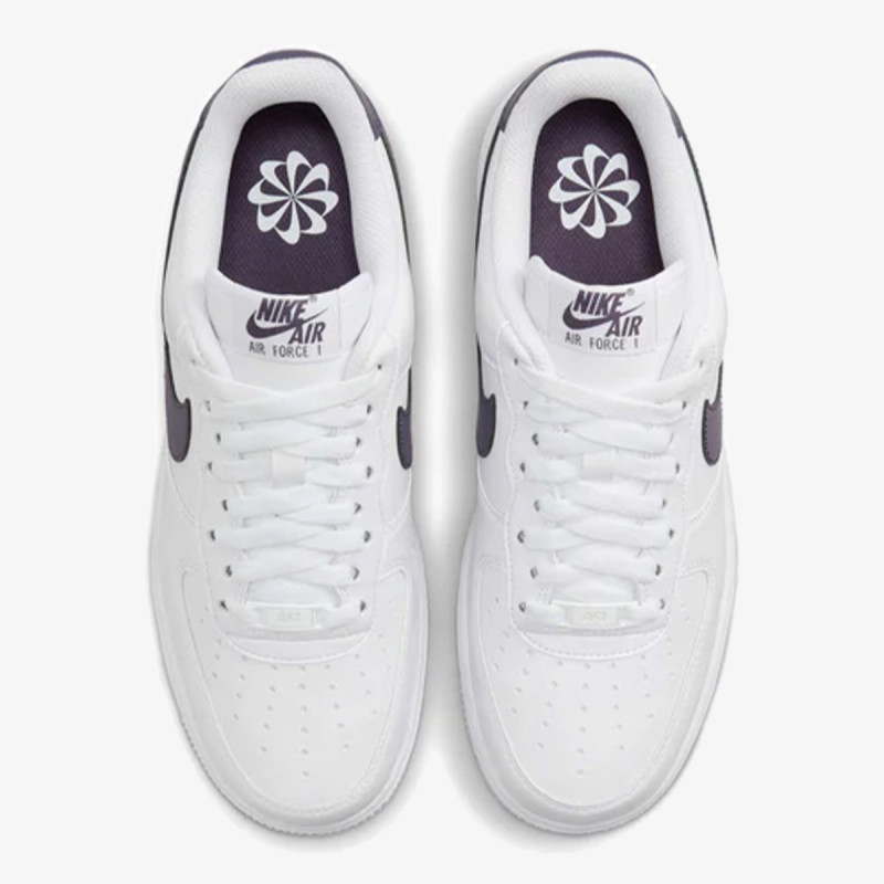 NIKE Air Force 1 '07 