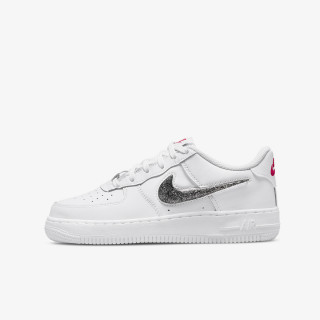 NIKE Air Force 1 LV8 