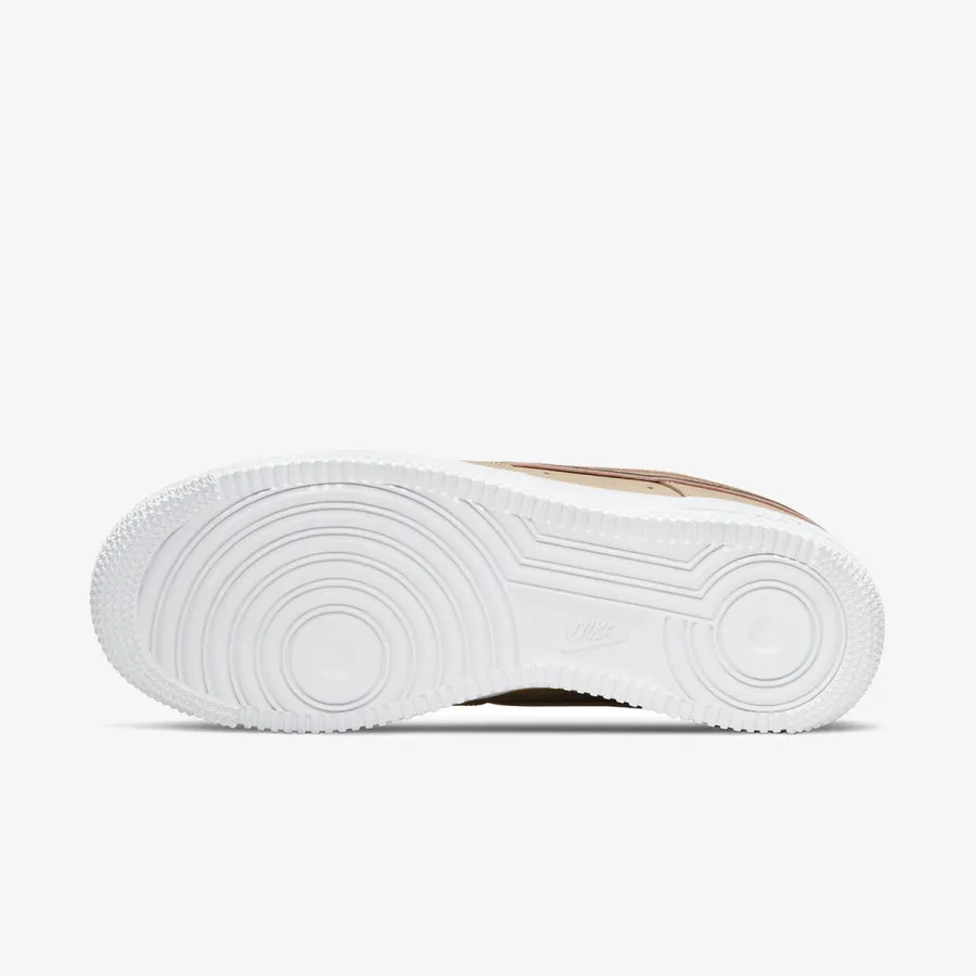 NIKE WMNS AIR FORCE 1 '07 ESS 