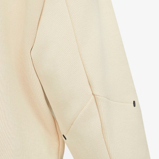 NIKE Sportswear Essential 