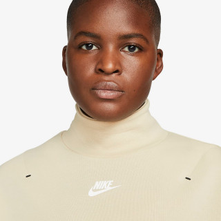 NIKE Sportswear Essential 