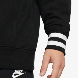 NIKE SPORTSWEAR TREND 