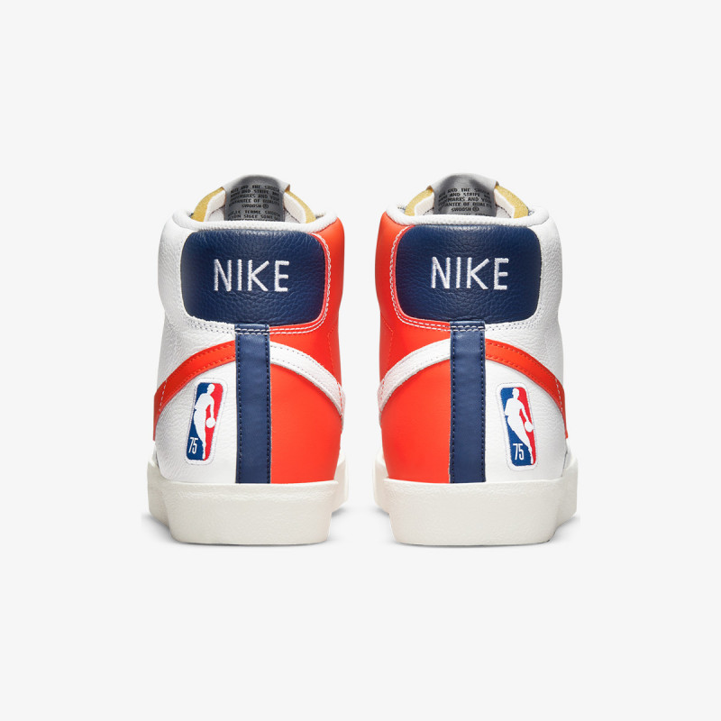 NIKE Blazer Mid '77 EMB 