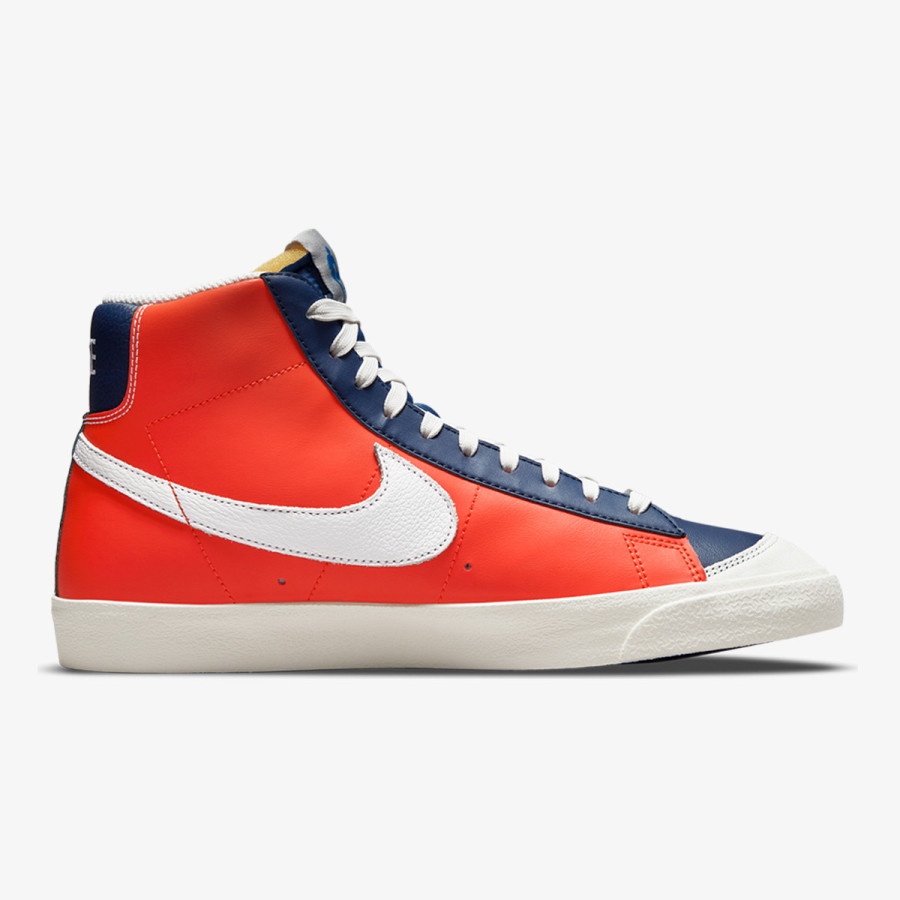 NIKE Blazer Mid '77 EMB 