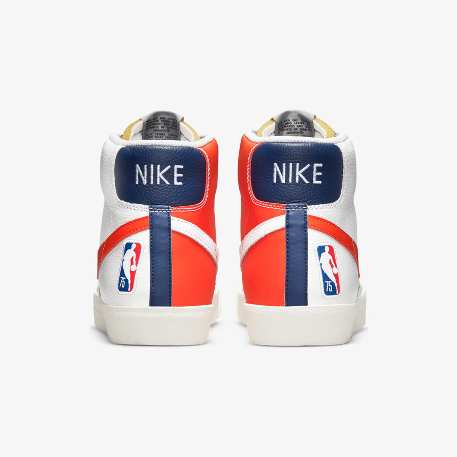 NIKE Blazer Mid '77 EMB 