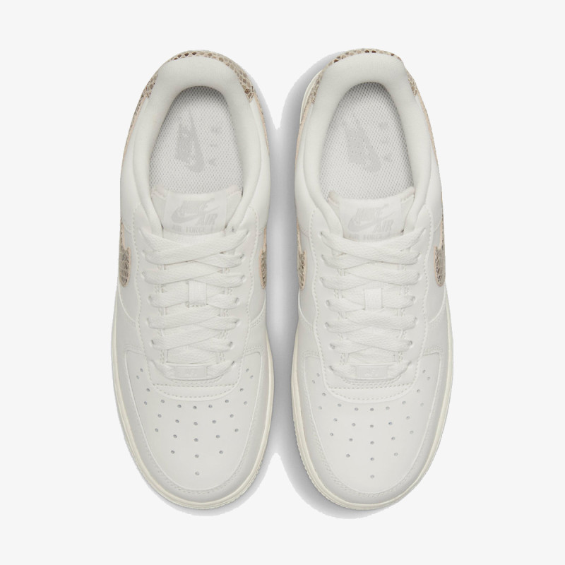 NIKE Air Force 1 '07 