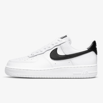 NIKE Air Force 1 '07 