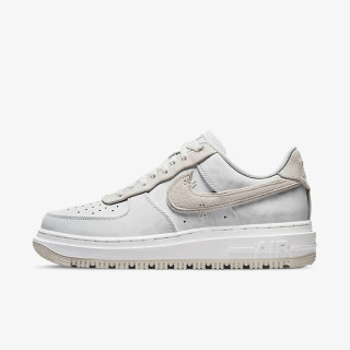 NIKE AIR FORCE 1 LUXE 