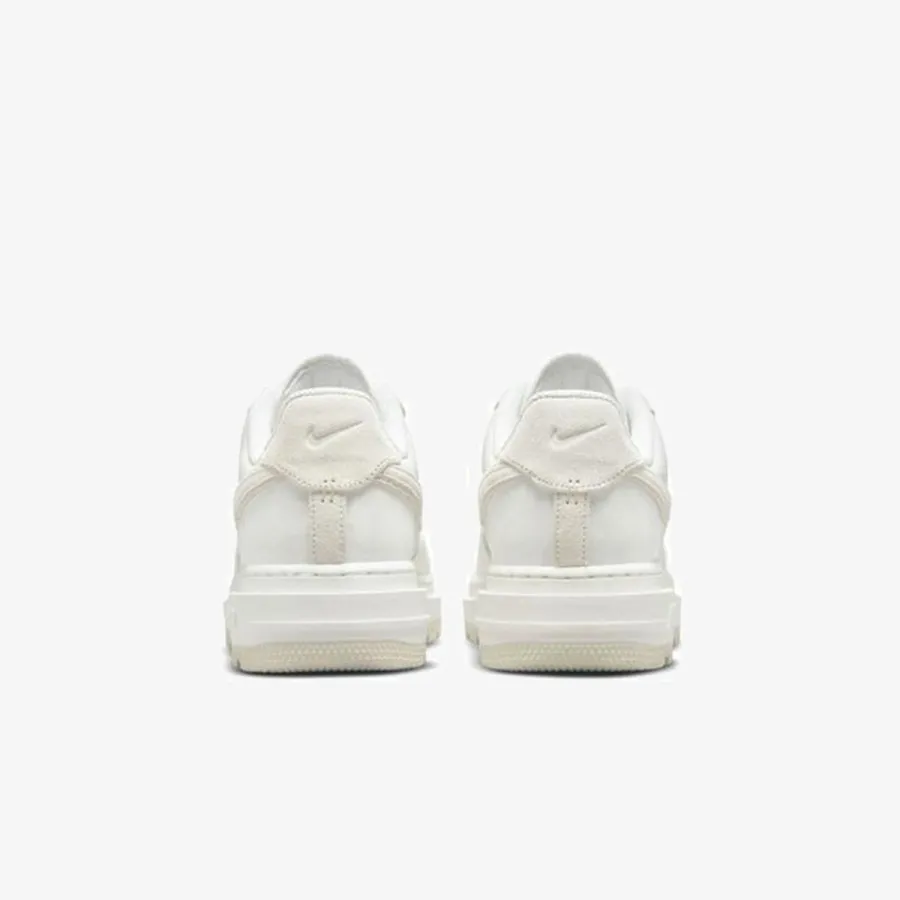 NIKE AIR FORCE 1 LUXE 