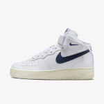 NIKE Air Force 1 '07 
