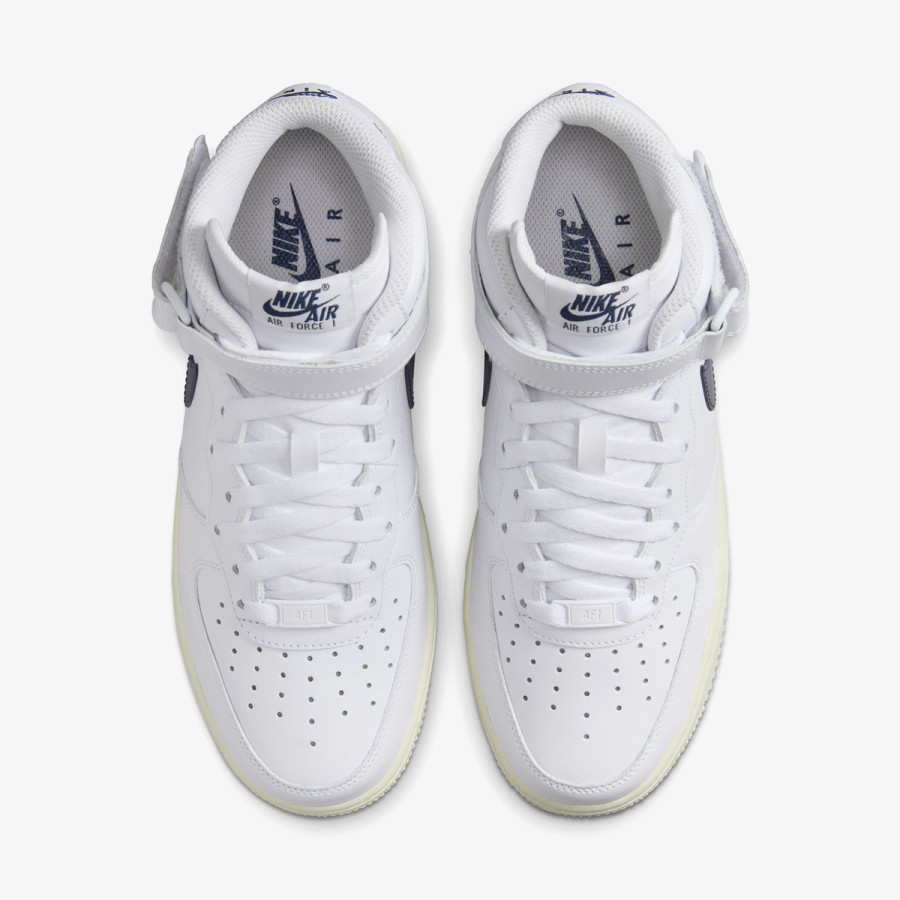 NIKE Air Force 1 '07 