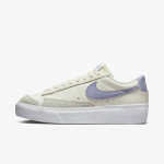 NIKE Blazer Low Platform 