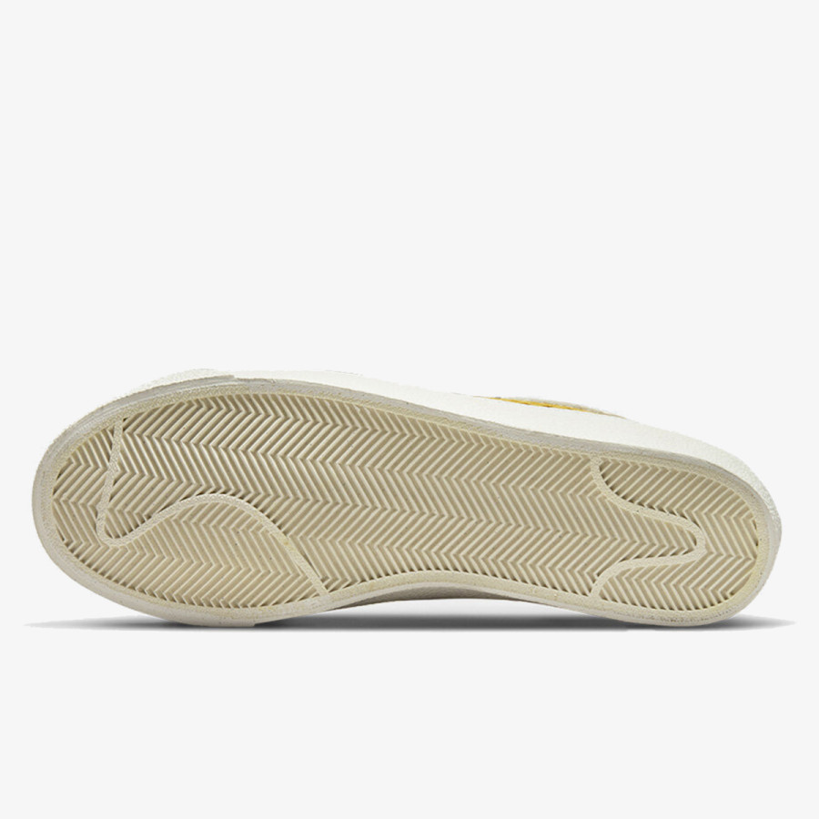 NIKE BLAZER LOW '77 SE NSC 