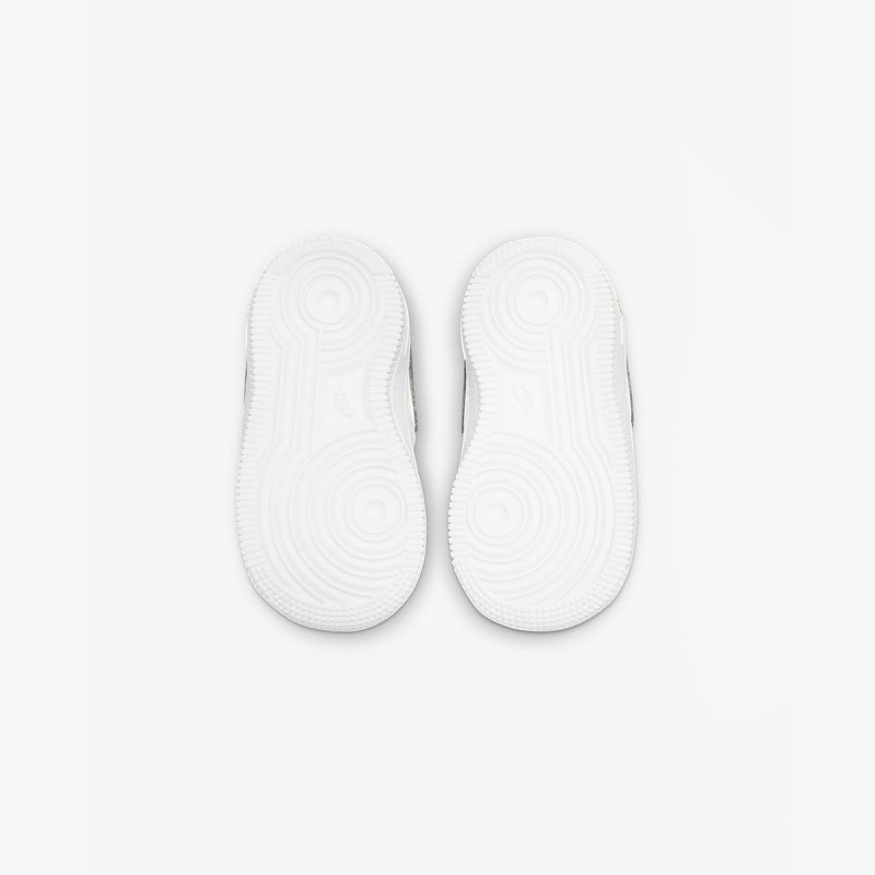 NIKE FORCE 1 LV8 