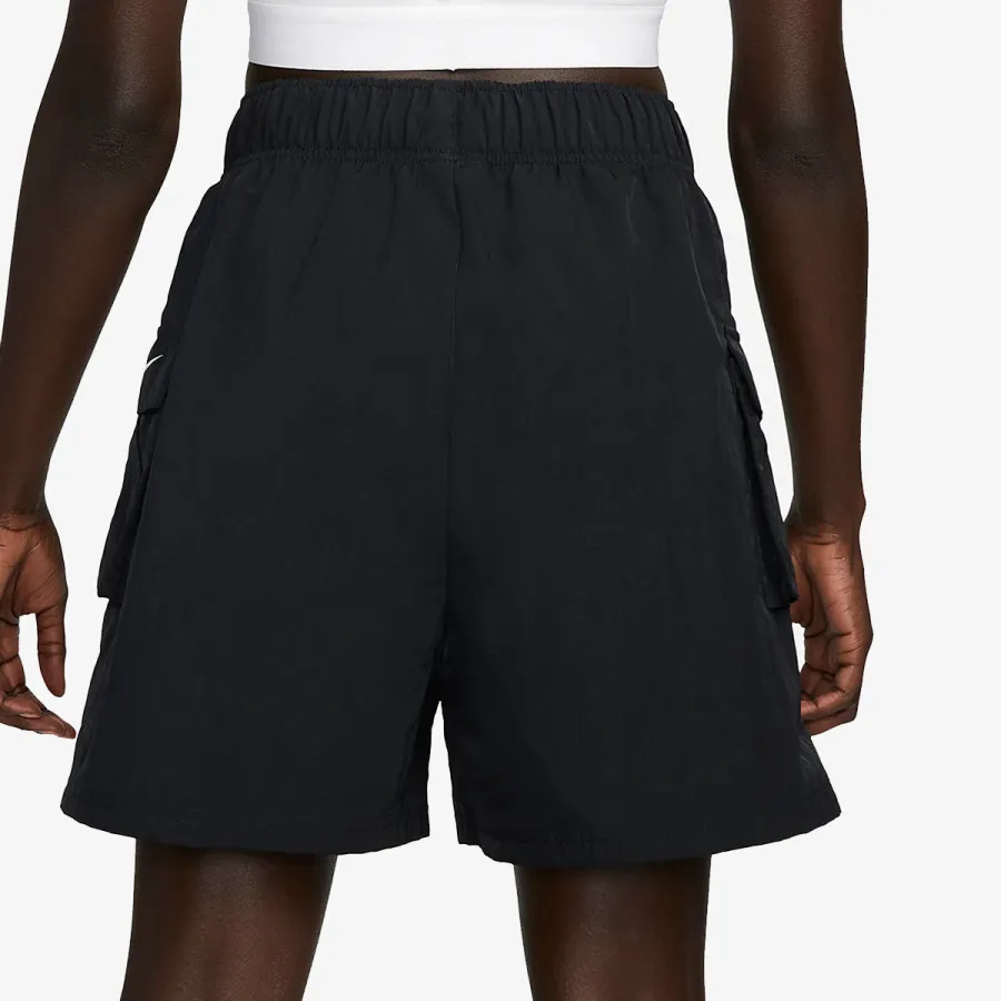 NIKE Sportswear Essential 
