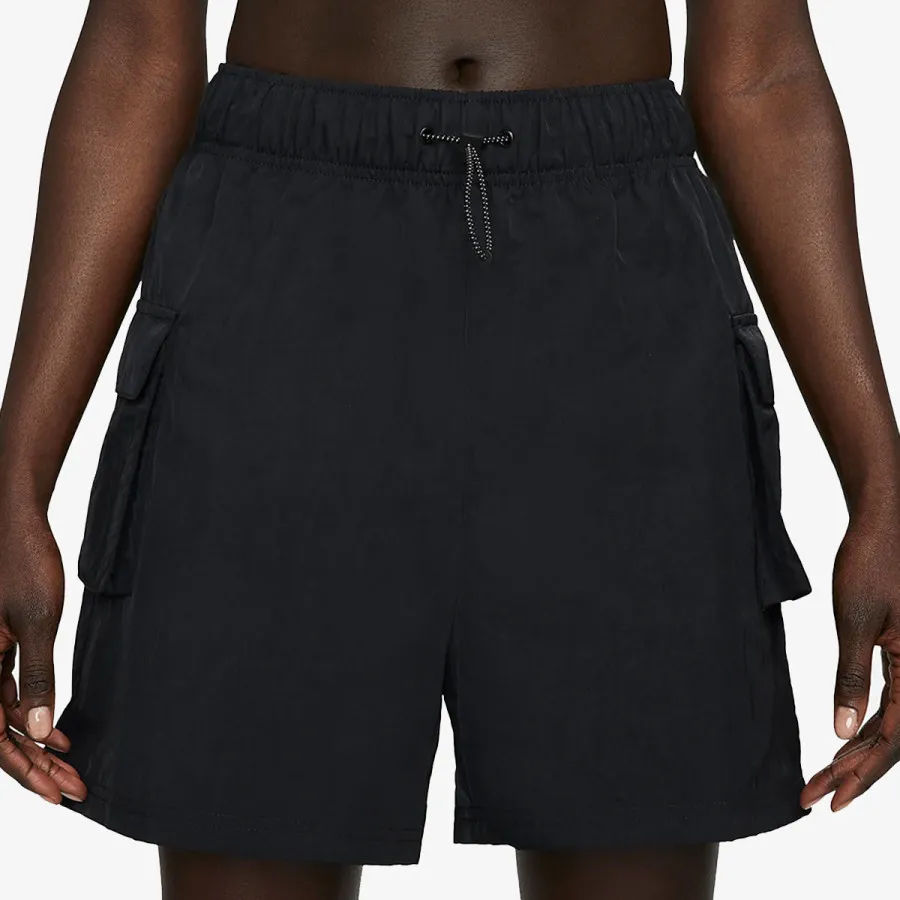 NIKE Sportswear Essential 