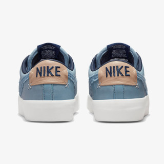 NIKE ZOOM BLAZER LOW PRO GT PRM 
