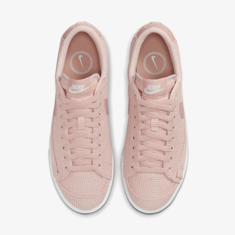 NIKE Blazer Low Platform 