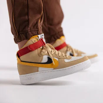 NIKE WMNS AIR FORCE 1 HI SE