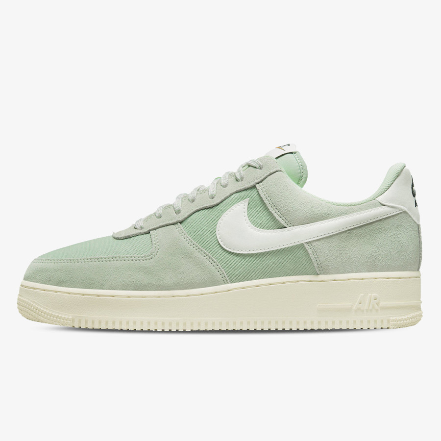 NIKE Air Force 1 '07 LV8 