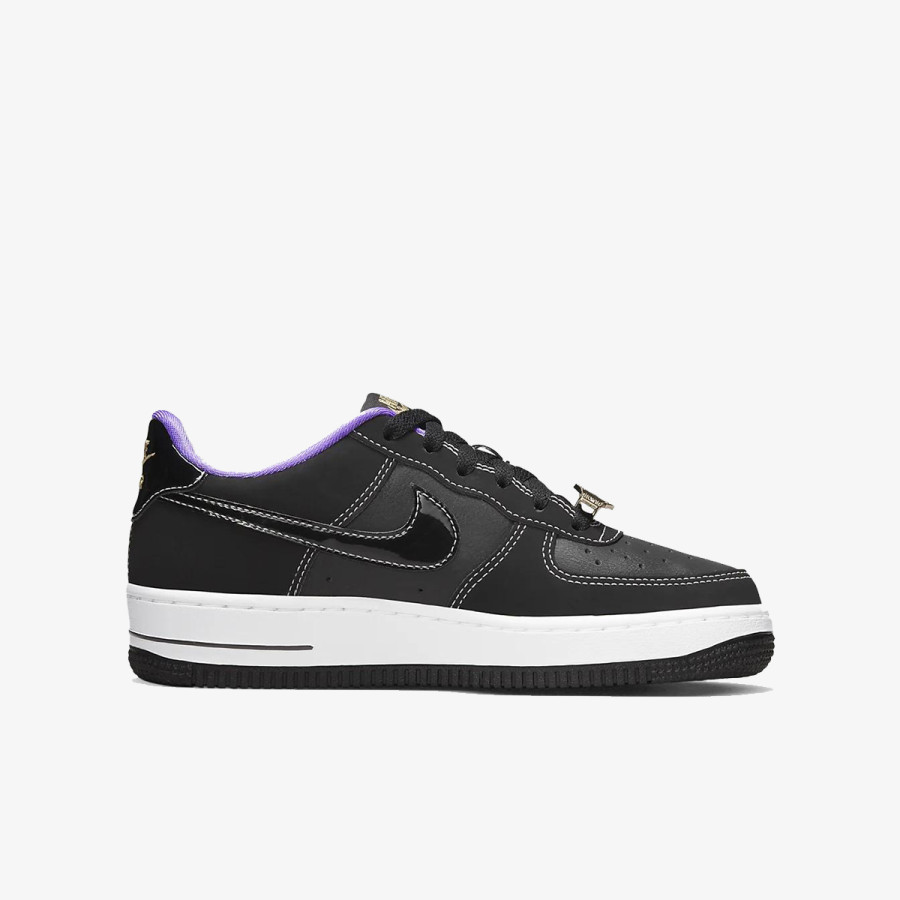 NIKE Air Force 1 LV8 