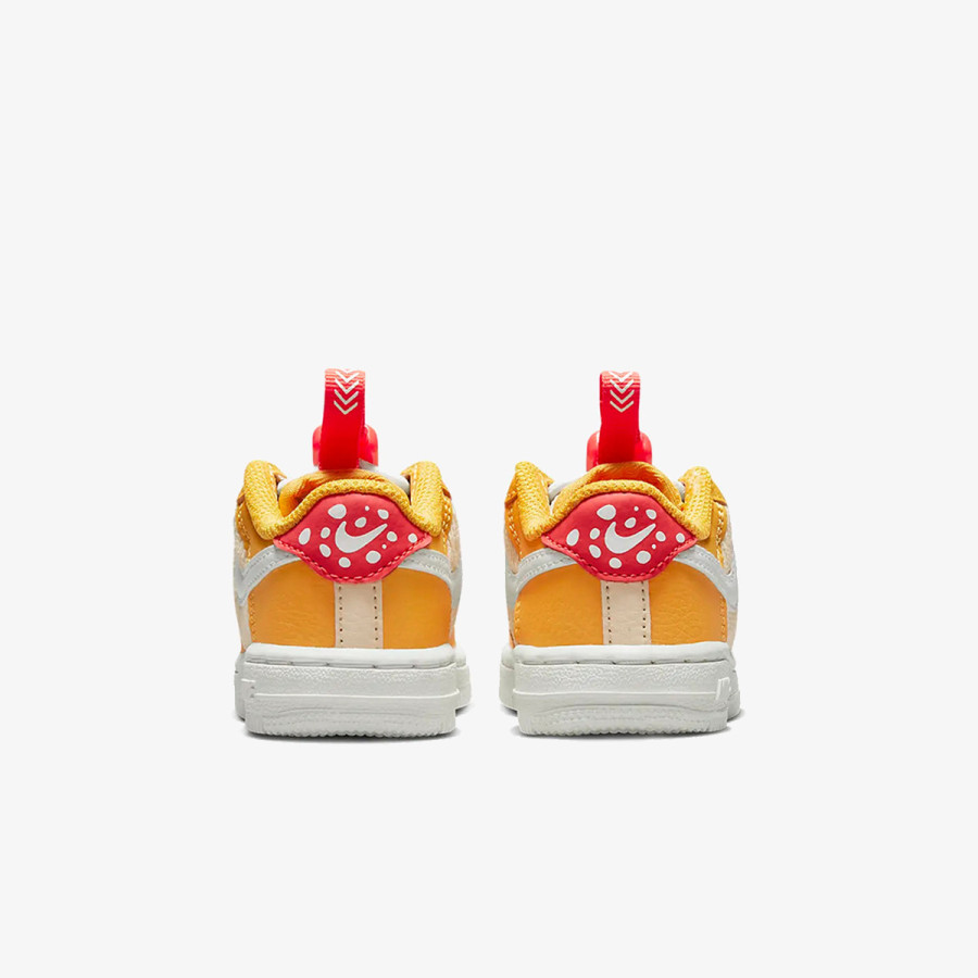 NIKE Force 1 Toggle 