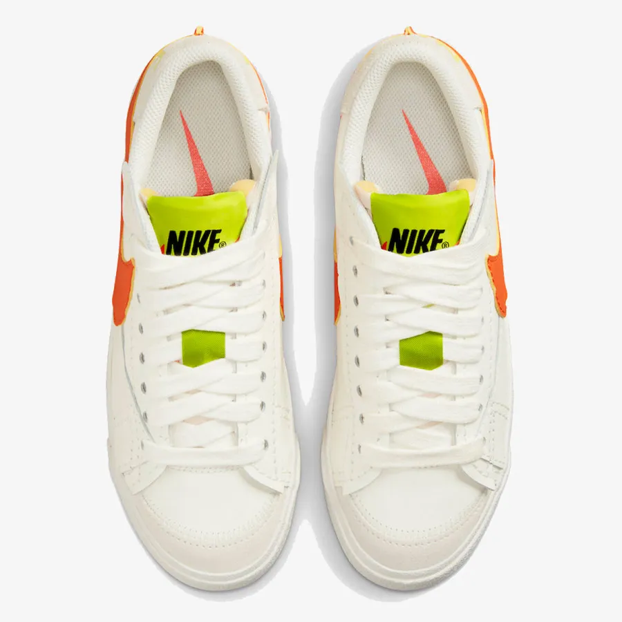 NIKE Blazer Low ‘77 Jumbo 
