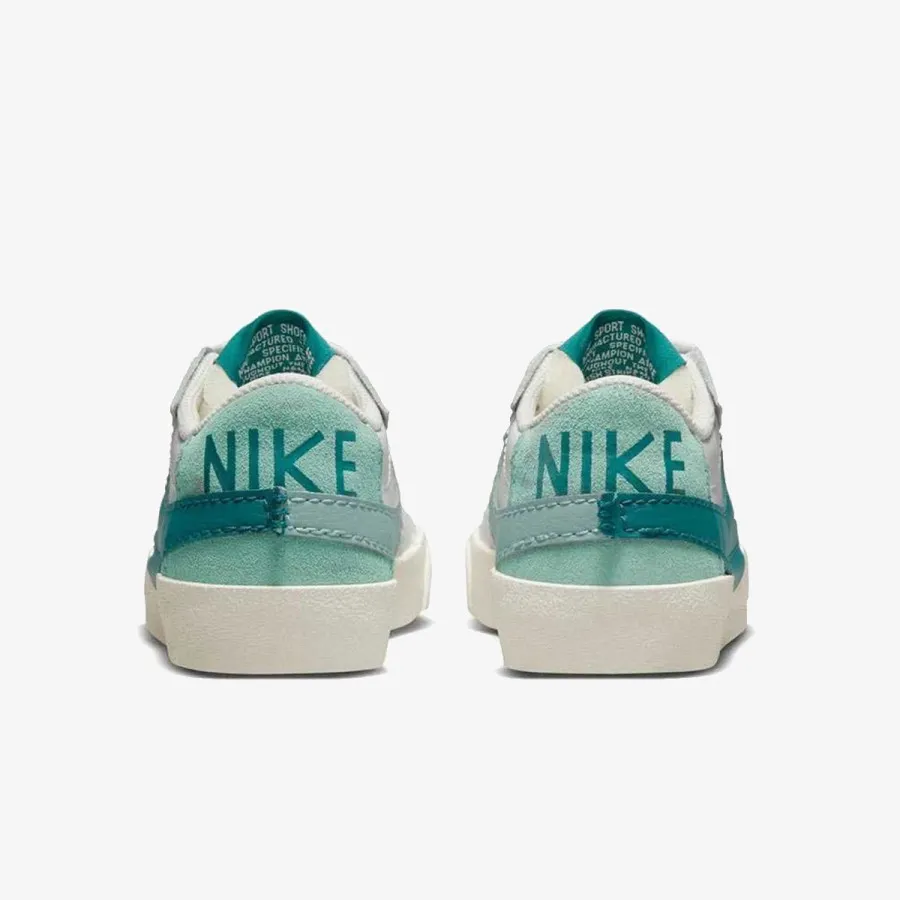 NIKE Blazer Low '77 Jumbo 