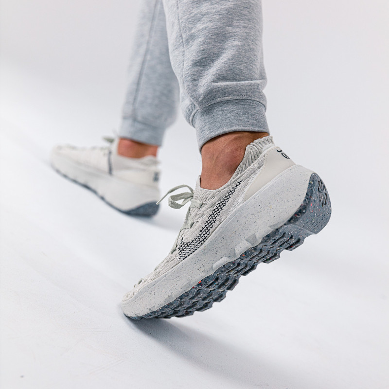 NIKE NIKE SPACE HIPPIE 04 