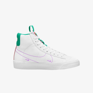 NIKE Blazer Mid '77 D 