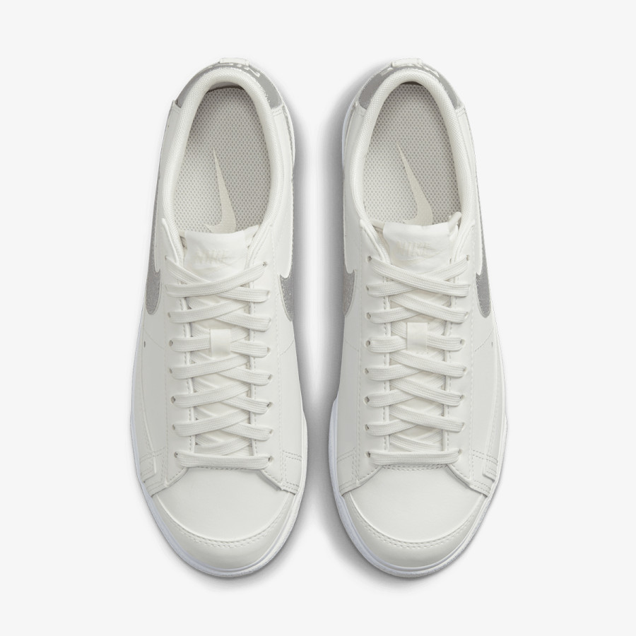 NIKE Blazer Low Platform 