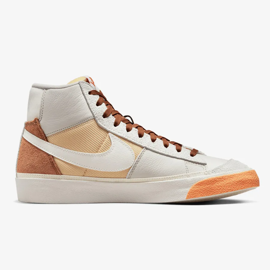 NIKE BLAZER MID '77 PRO CLUB 