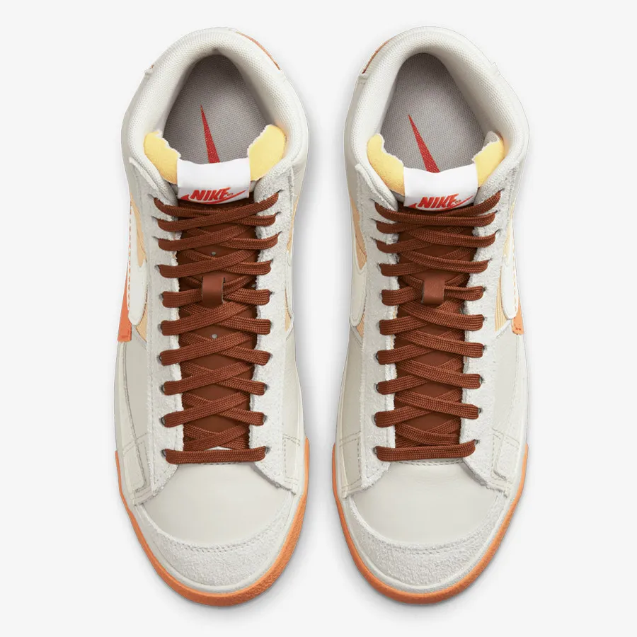 NIKE BLAZER MID '77 PRO CLUB 
