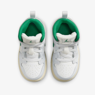 NIKE Jordan 1 Mid 