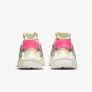 NIKE HUARACHE RUN 