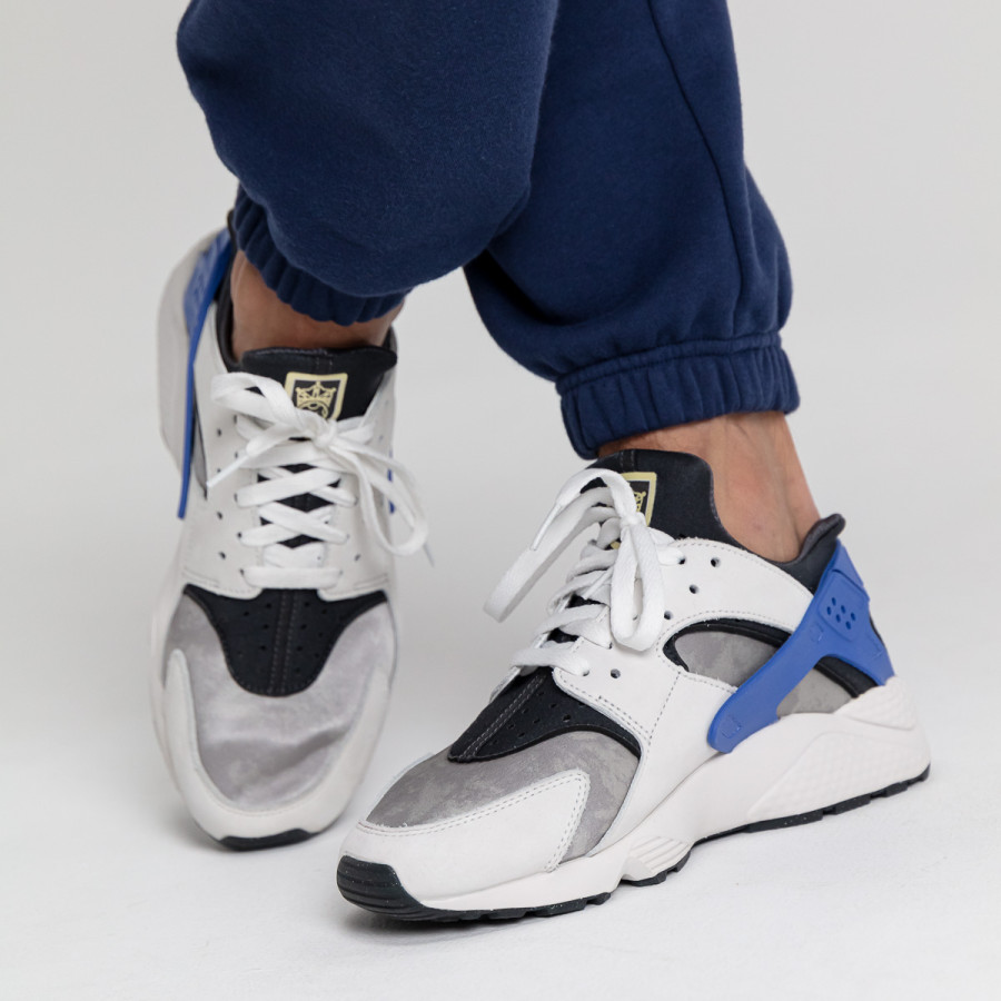 NIKE AIR HUARACHE PRM (WC) 