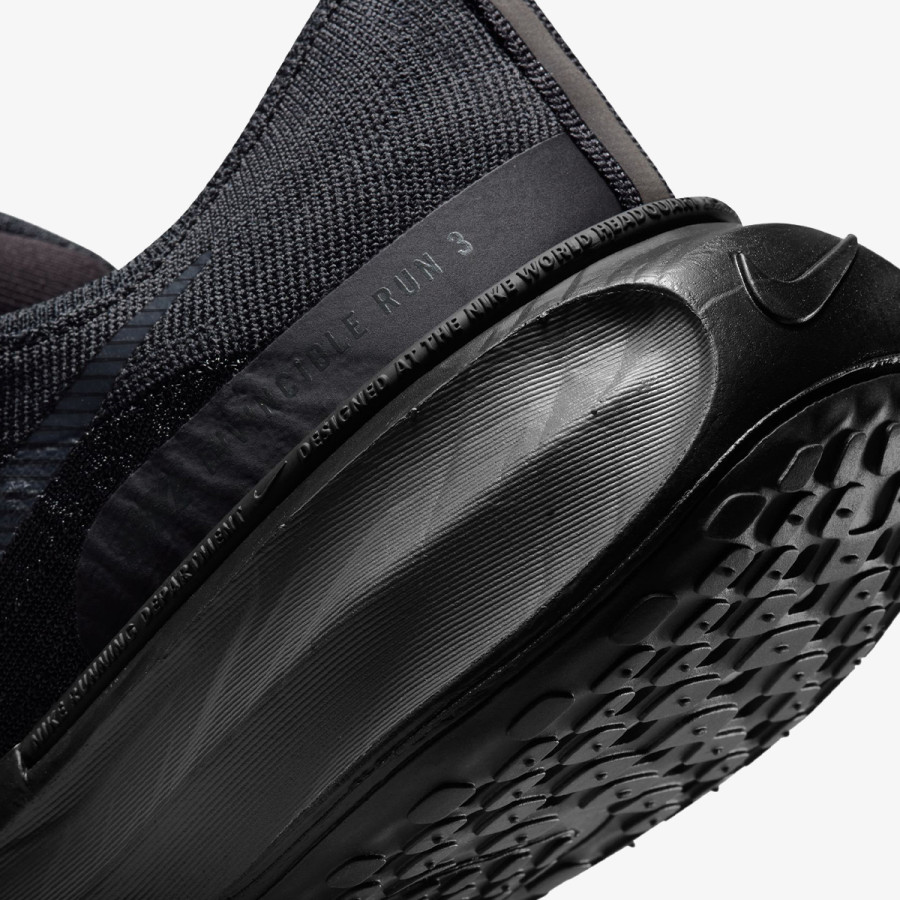 NIKE Zoomx Invincible Run 