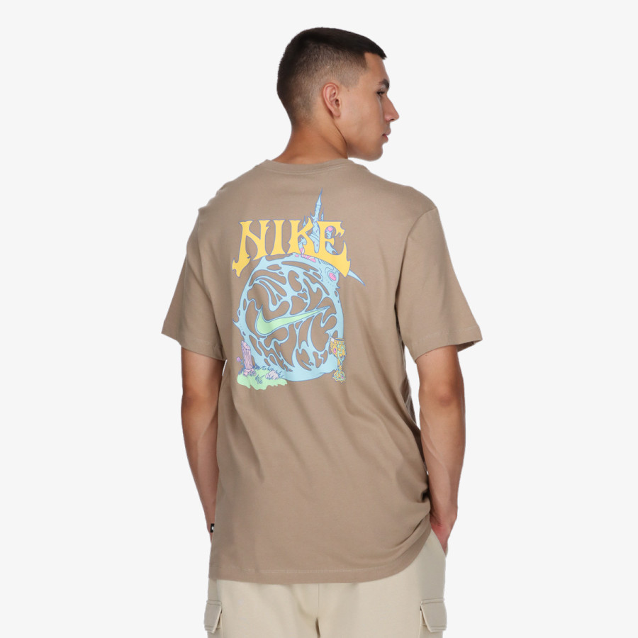 NIKE M NSW TEE FANTASY LBR GFX 