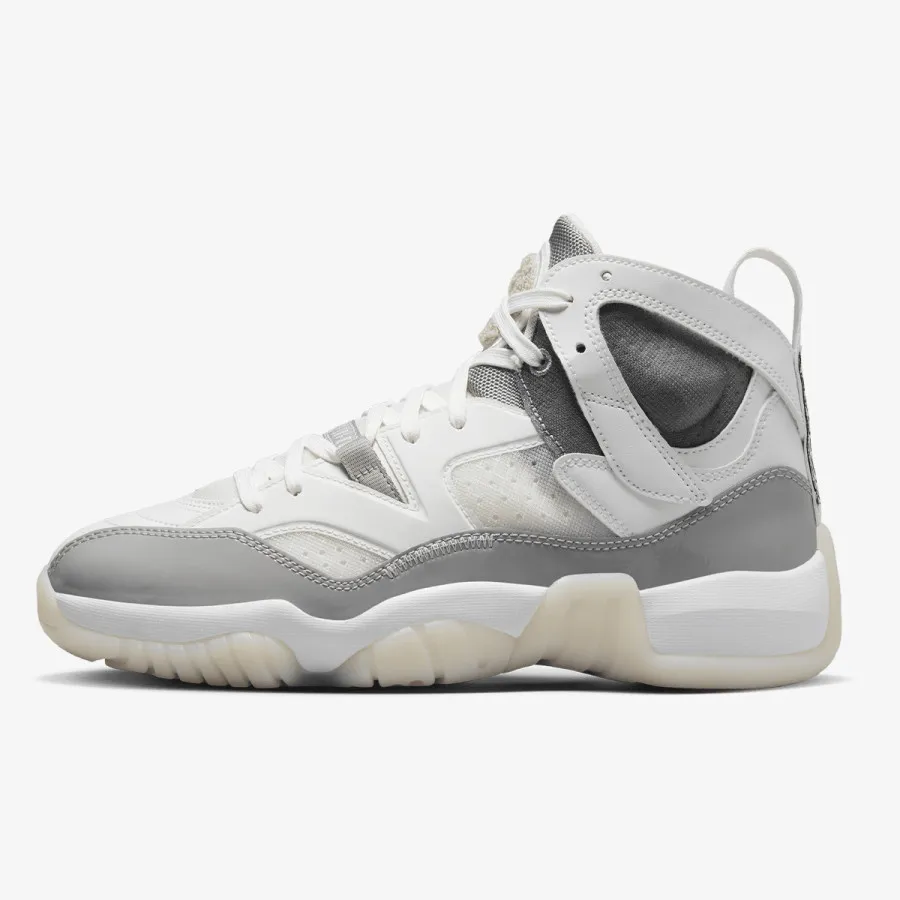 NIKE Jumpman Two Trey 