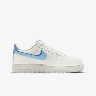 NIKE Force 1 LV8 2 