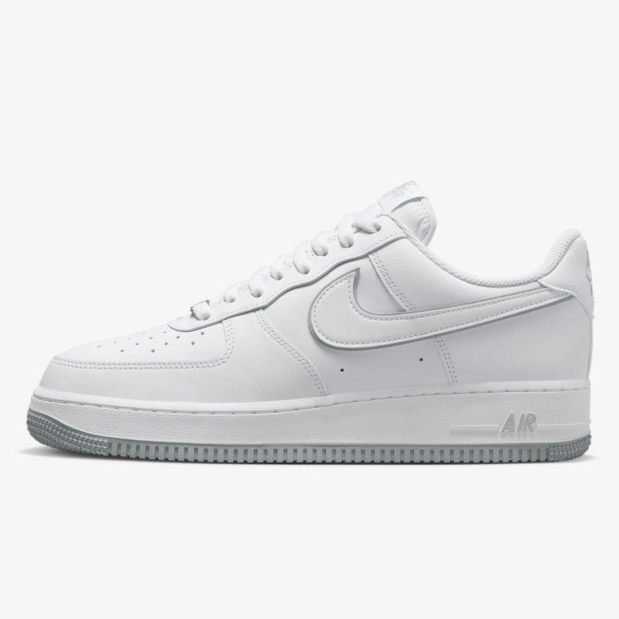 NIKE Air Force 1 '07 