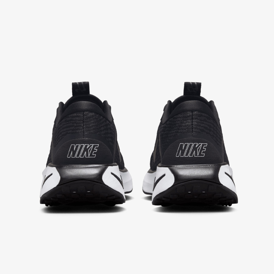 NIKE Motiva 
