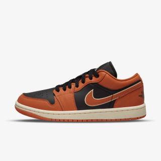 NIKE WMNS AIR JORDAN 1 LOW SE 