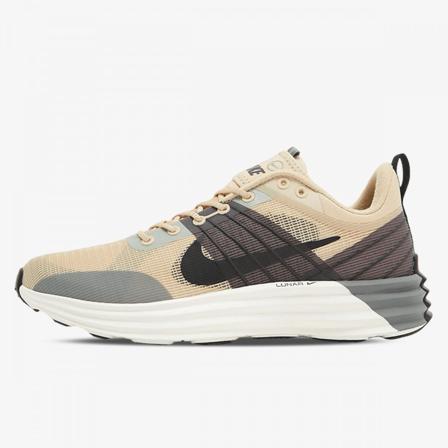 NIKE Lunar Roam 