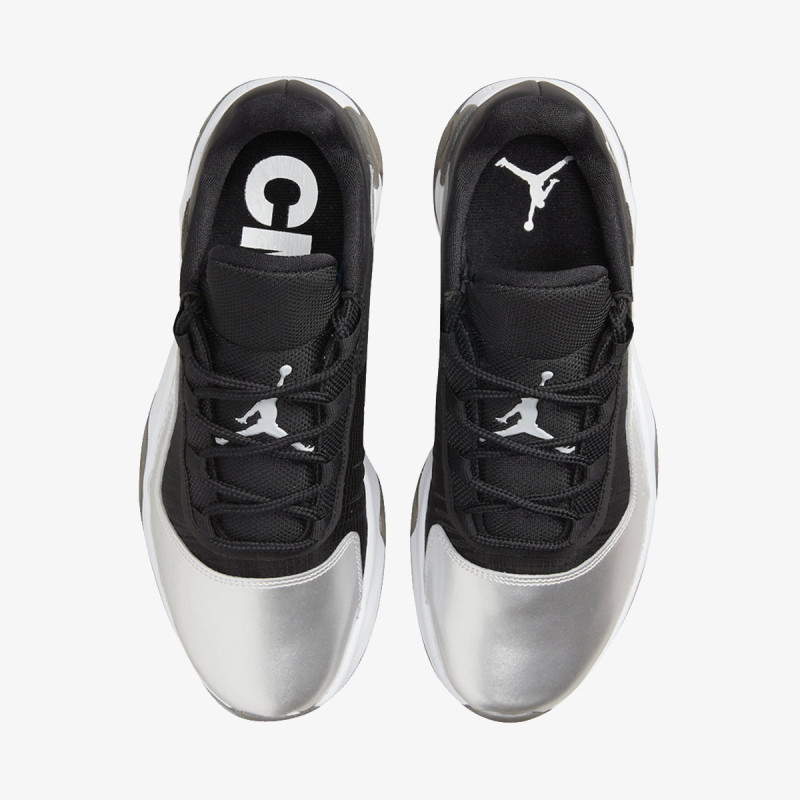 NIKE WMNS AIR JORDAN 11 CMFT LOW 