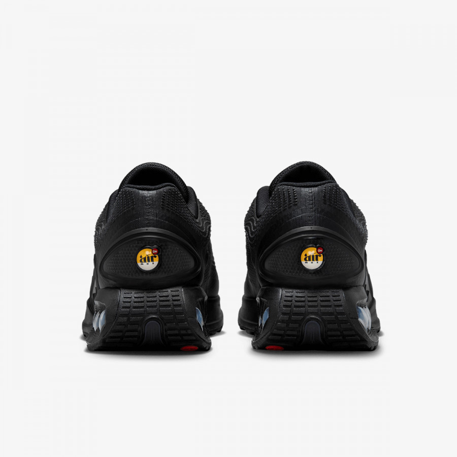 NIKE AIR MAX DN 
